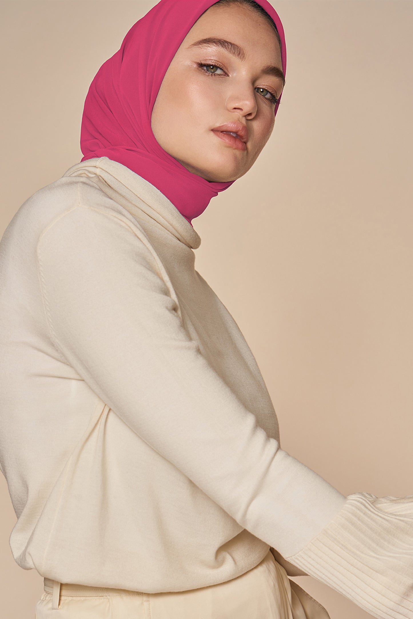 Everyday Chiffon Hijab - Haute Pink