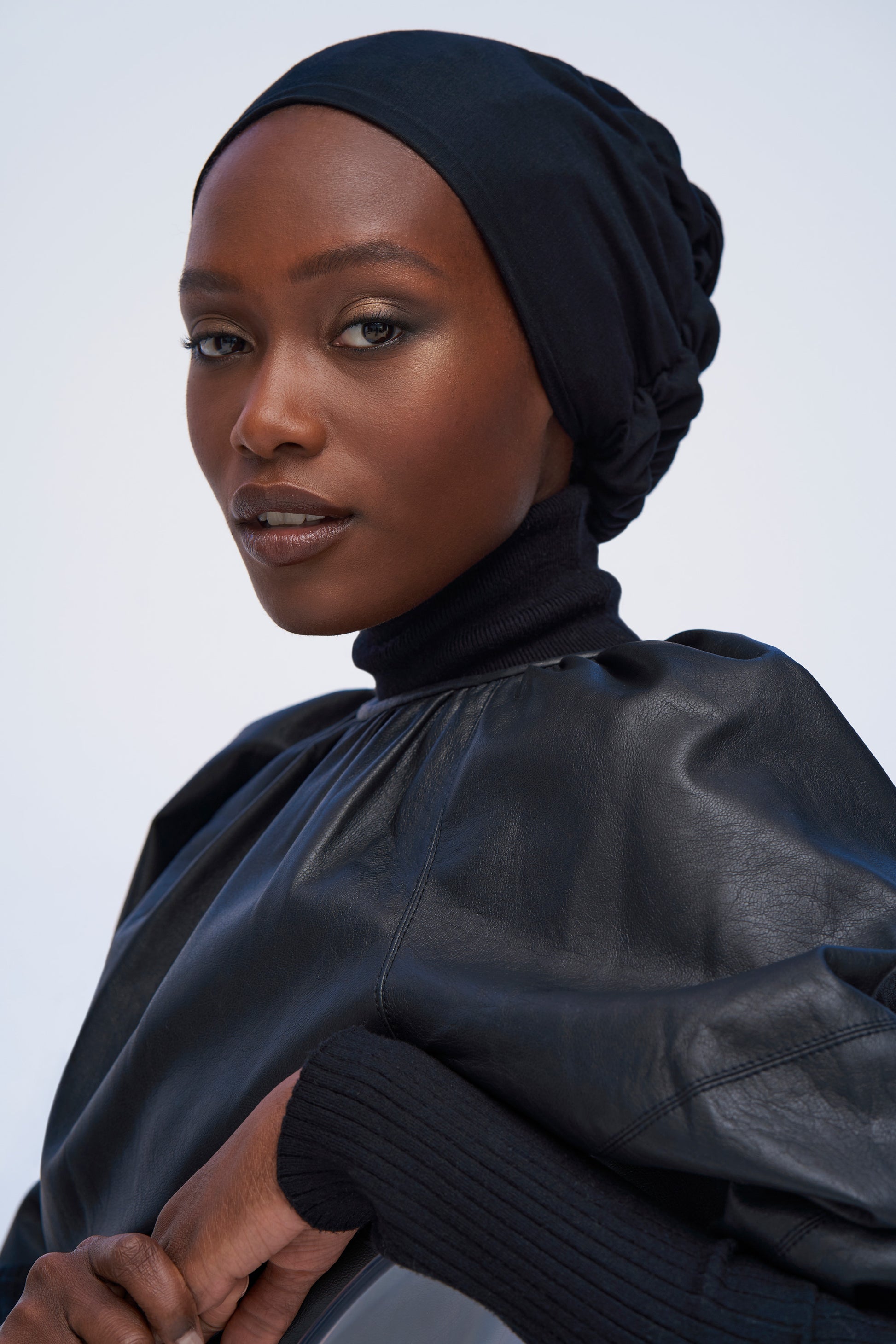 Bella Hijabs Satin Lined Under Cap - Black